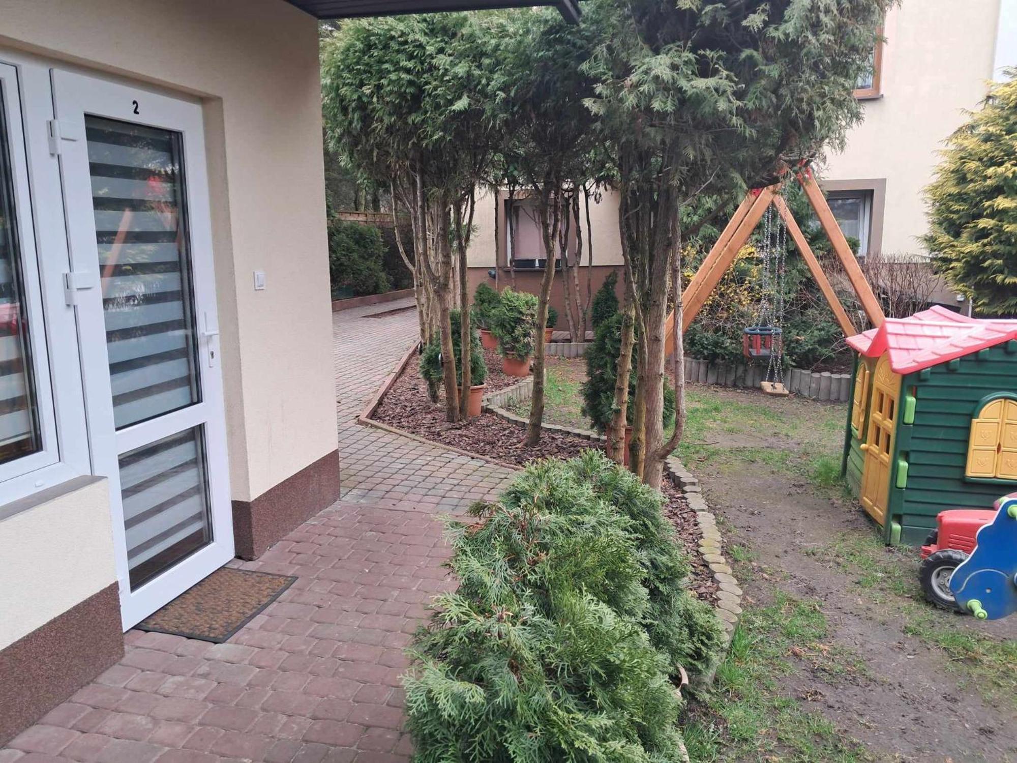 Noclegi Julia Pokoje 1-3 Parter Sniadanie Kontynentalne Kielce Extérieur photo