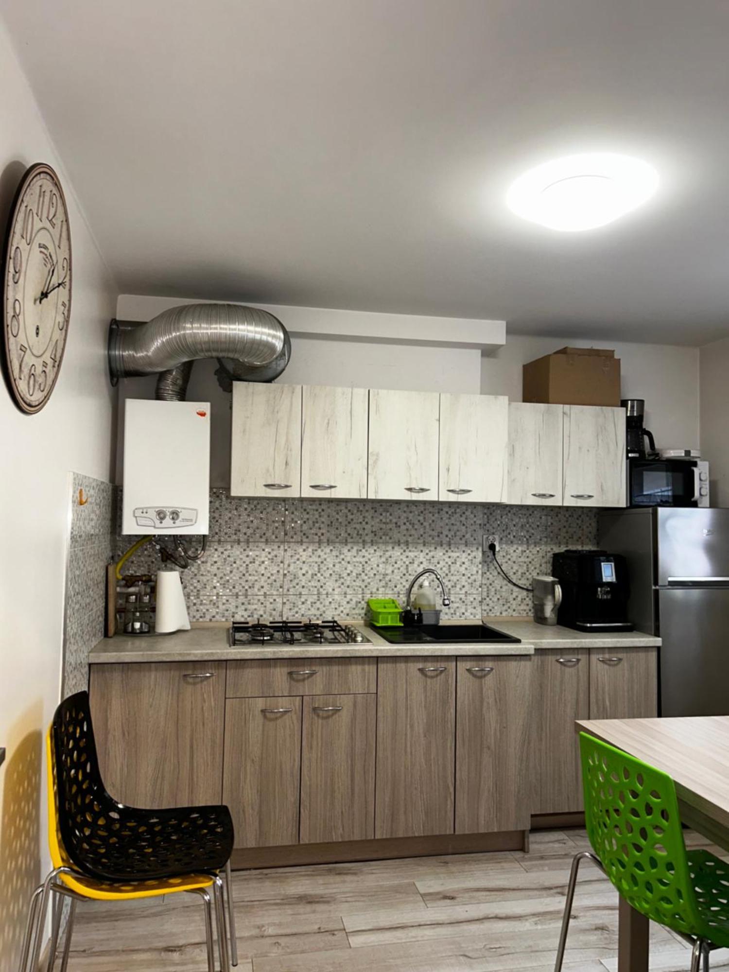 Noclegi Julia Pokoje 1-3 Parter Sniadanie Kontynentalne Kielce Extérieur photo
